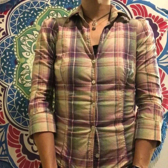 🤑Button down plaid top - Picture 5 of 5